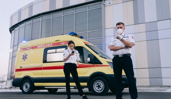 红河救护车转运病人算来回费用吗？
